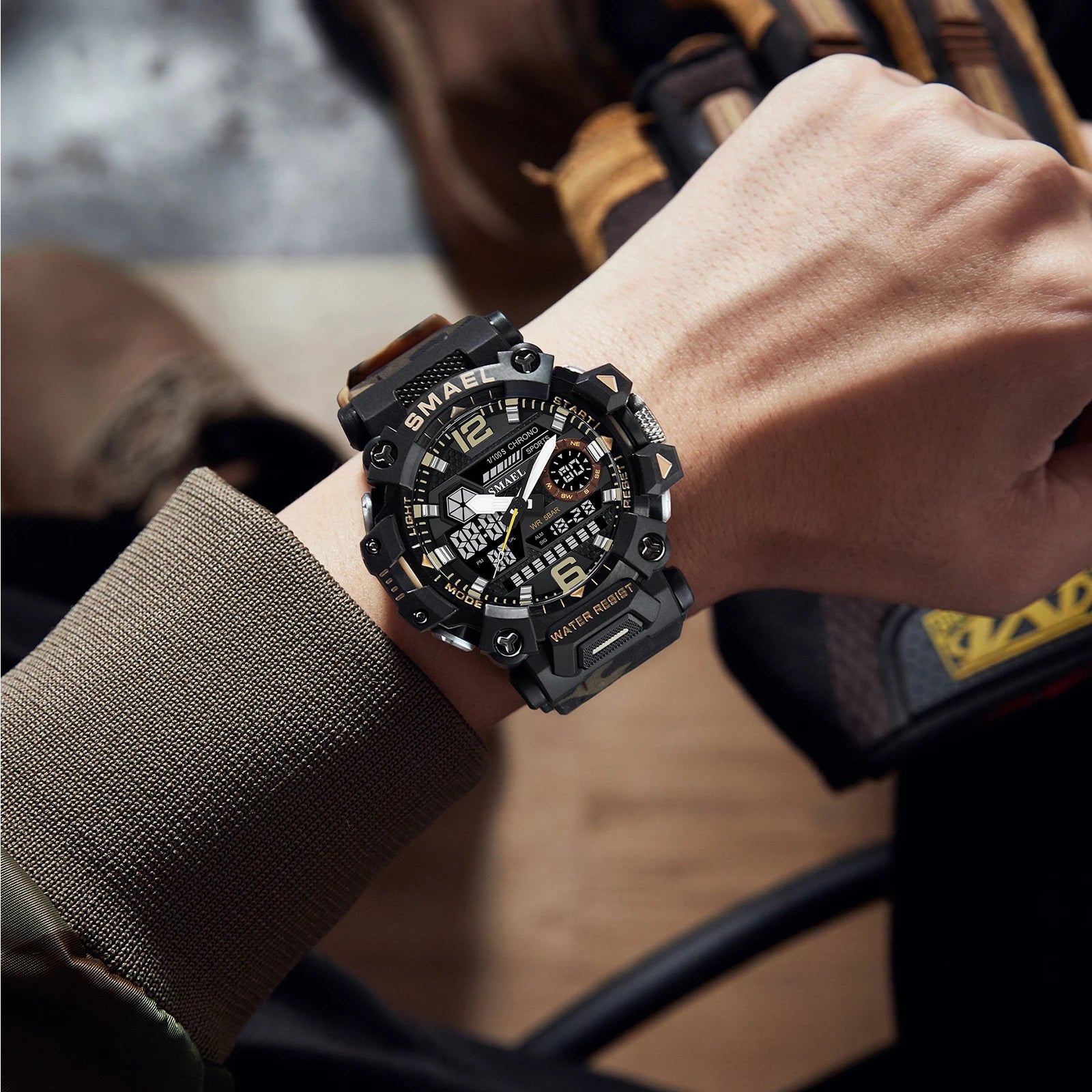 SMAEL 8072 Sport Watch